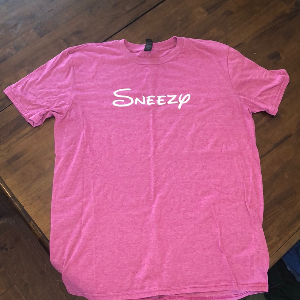Custom made sneezy themed T-shirt.